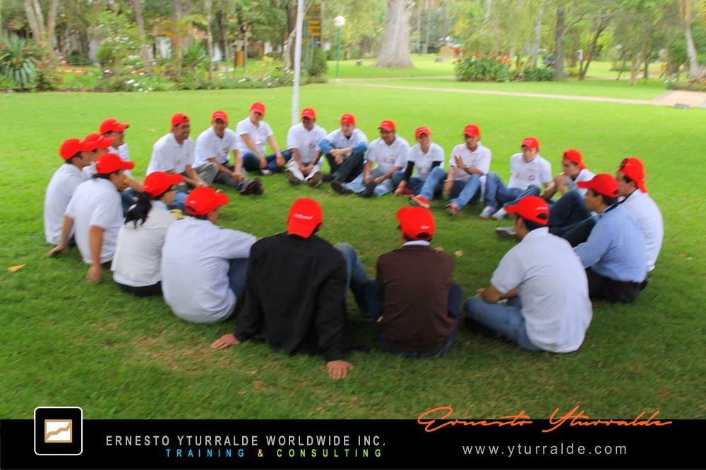 Trabajo en equipo en Cartagena: actividad outdoor para fortalecer cooperación